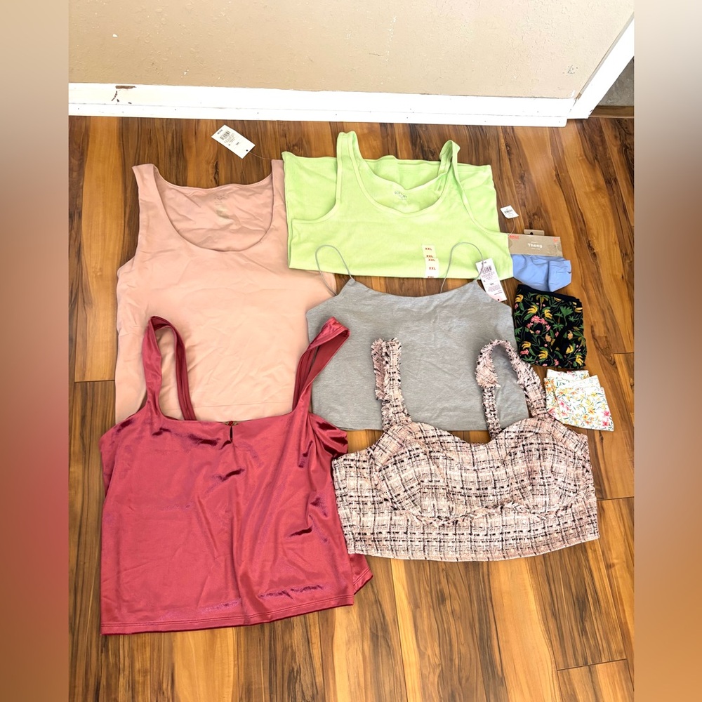 New bundle women’s tops shirts underwear crop tank thongs size XXL